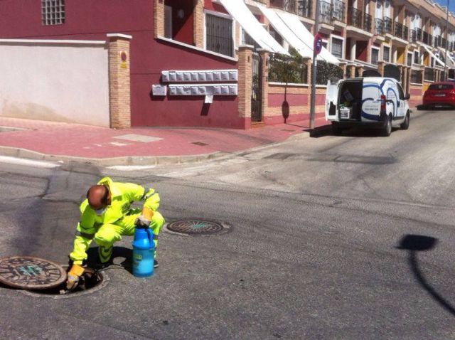 El Ayuntamiento de Alguazas activa la limpieza de imbornales y alcantarillado