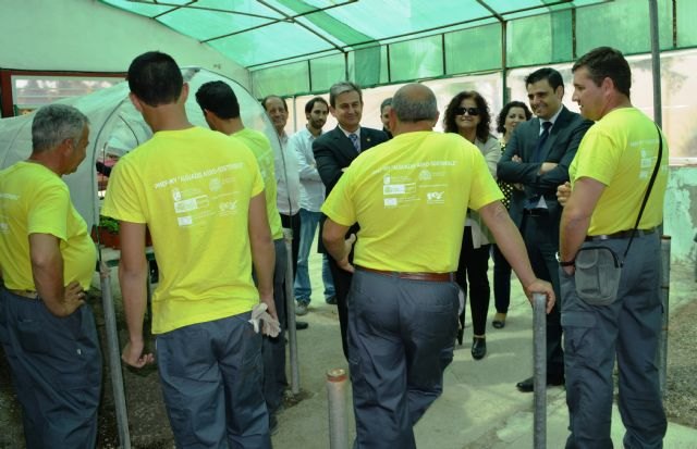 Empleo y Ayuntamiento de Alguazas facilitan la entrada en el mercado laboral de 15 desempleados con el programa 'AgroSostenible'