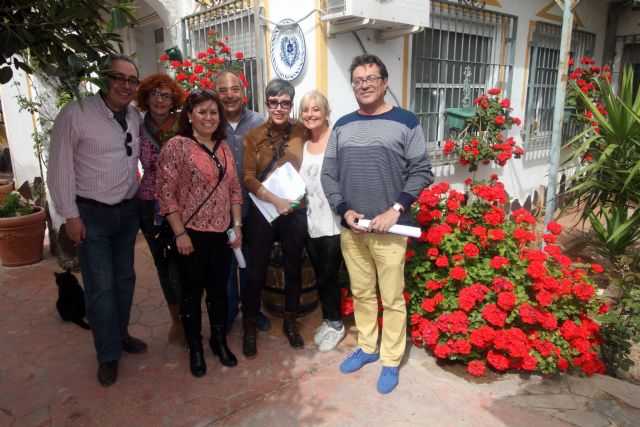 Alguazas recibe la primavera con un concurso de adornos florales