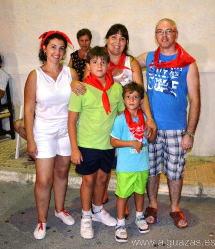 Más de un millar de pequeños y mayores disfrutan con la quinta edición del 'Chiqui San Fermín'