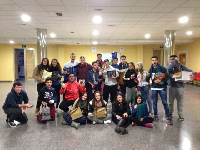 El 'Suma y sigue' de Alguazas juega al 'amigo invisible' esta Navidad