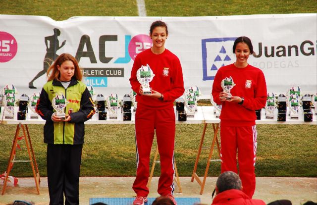 La alguaceña Natalia Hidalgo, subcampeona regional cadete de campo a través