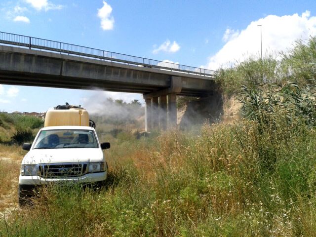 El Ayuntamiento de Alguazas comienza el habitual tratamiento contra los insectos previo al verano