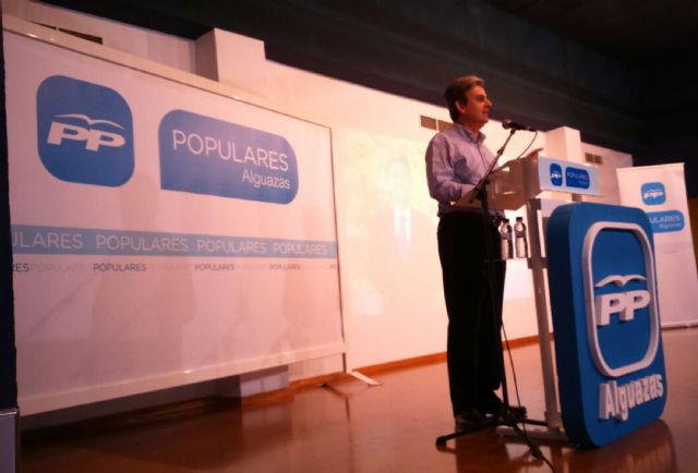 El PP de Alguazas llevó sus propuestas y proyectos a los vecinos del Barrio del Carmen