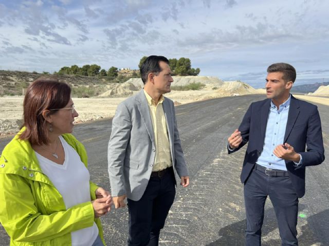 Reunión con el Consejero de Fomento y la Directora General de Carreteras