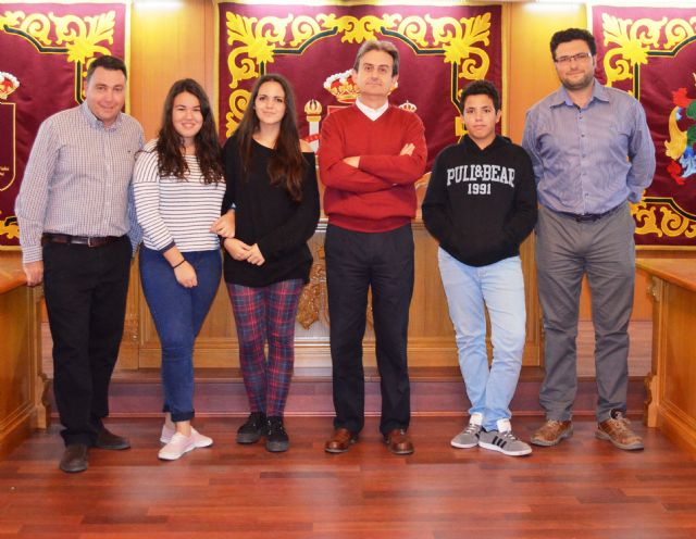 Los corresponsales juveniles de Alguazas, preparados para una activa labor en este nuevo curso 2014-2015