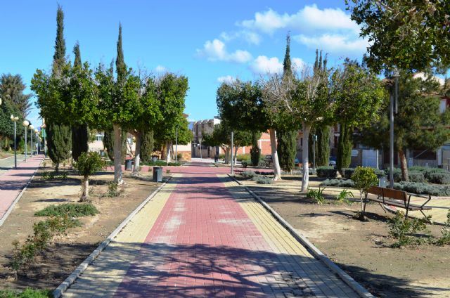 Concluyen los trabajos de mejora del parque Doctor Chazarra de Alguazas, que han permitido la ampliación y mejora de su zona infantil